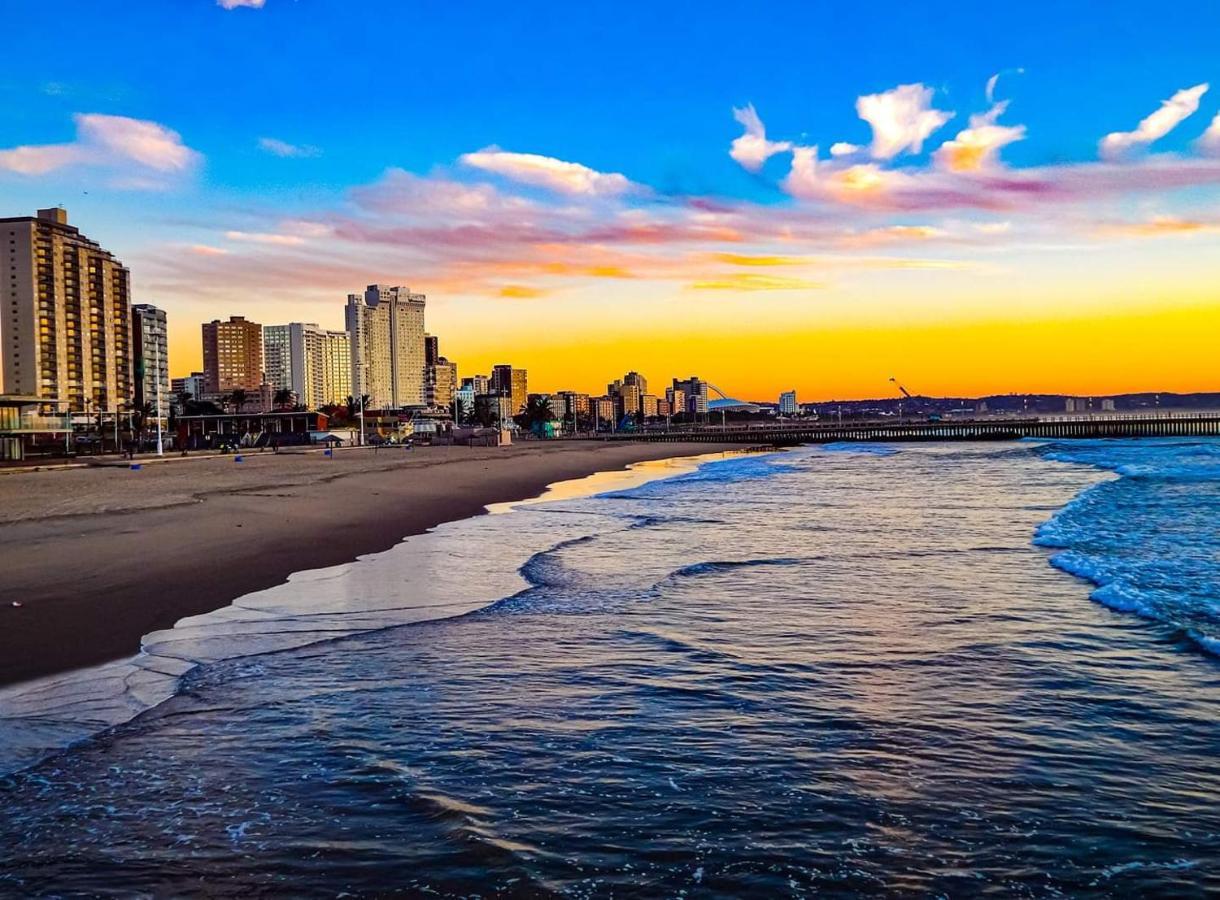 904 Tenbury Beach Apartment Durban Bagian luar foto
